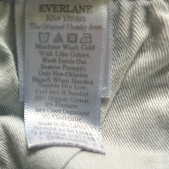EVERLANE THE ORIGINAL CHEEKY JEAN 100% ORGANIC COTTON SIZE 29, 26.5” LENGTH - Picture 6 of 6